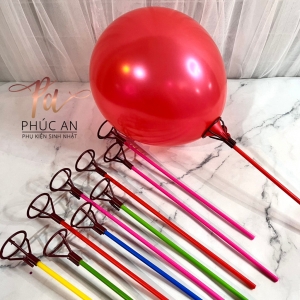 Set 10 que cắm bóng bay cầm tay đủ màu