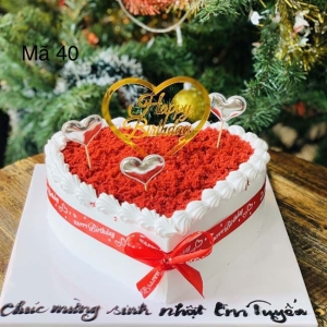 Bánh kem sữa hình trái tim