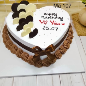 BÁNH KEM HÌNH TRÁI TIM